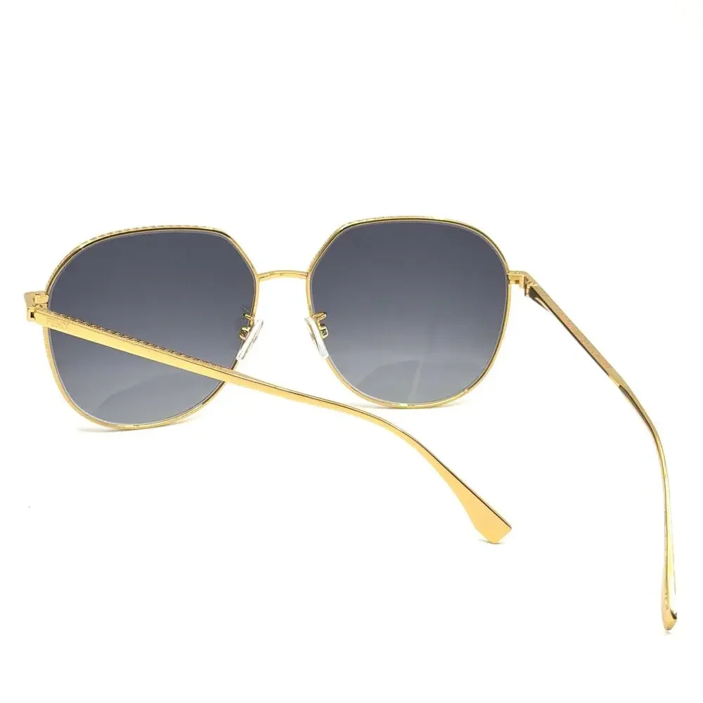New FENDI Sunglasses FE40069U 30B Authentic